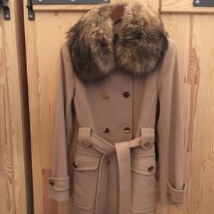 ELIE TAHARI, CAMEL COLOR, WOOL COAT, FUR COLLAR